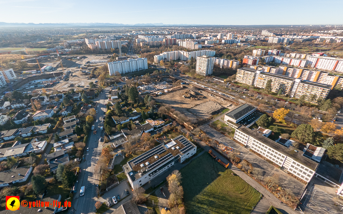 18.11.2020 - Grundschule am Karl-Marx-Ring in Neuperlach